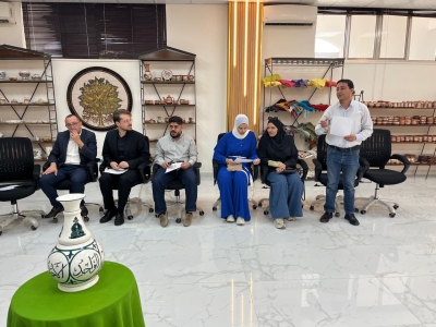 صيدلة عمان العربية تُعزز كفاءة طلبتها ببرنامج تطبيقي في الصناعات الدوائية