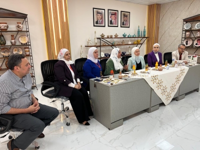 صيدلة عمان العربية تُعزز كفاءة طلبتها ببرنامج تطبيقي في الصناعات الدوائية