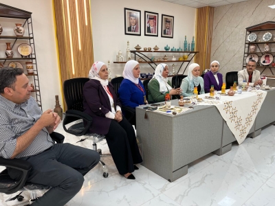 صيدلة عمان العربية تُعزز كفاءة طلبتها ببرنامج تطبيقي في الصناعات الدوائية