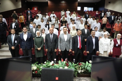 بتخريج 50 طالبا وطالبة.. مركز الاستشارات والتدريب واللغات في جامعة الشرق الاوسط يختتم النادي الصيفي