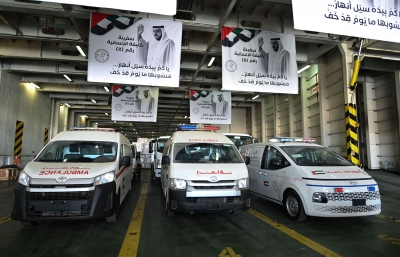 سفينة خليفة الإنسانية تصل العريش تمهيداً لنقل المساعدات الإماراتية إلى غزة