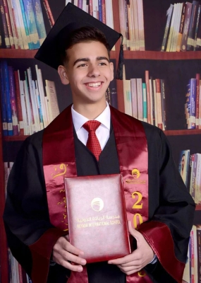 فارس محمد العزة .. مبروك النجاح