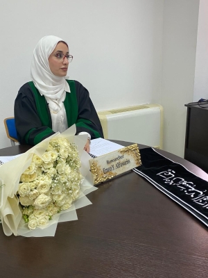 إيمان الفوارس .. مبارك درجة الماجستير