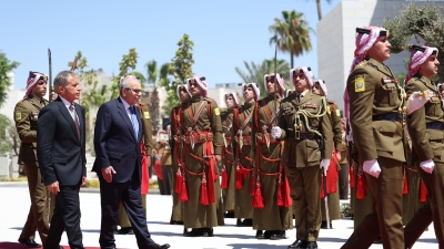 الأردن.. حسان يستقبل رئيس مجلس الوزراء اللبناني - صور