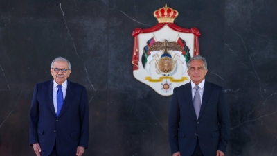 الأردن.. حسان يستقبل رئيس مجلس الوزراء اللبناني - صور