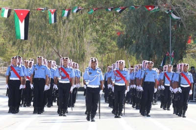 يرعى تخريج كوكبة من مستجدي الأمن العام