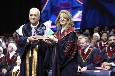 جامعة الشرق الأوسط تحتفل بتخريج فوج العشرين في الذكرى العشرين لتأسيسها