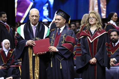 جامعة الشرق الأوسط تحتفل بتخريج فوج العشرين في الذكرى العشرين لتأسيسها