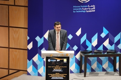 برعاية الاميرة سمية بنت الحسن .. تخريج 14 مشروعًا مبتكرًا من حاضنة أورنج