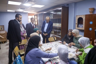 وزير السياحة والآثار يلتقي ممثلي القطاع السياحي والمجتمع المحلي في مادبا