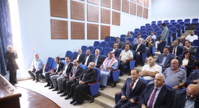 وزير السياحة والآثار يلتقي ممثلي القطاع السياحي والمجتمع المحلي في مادبا