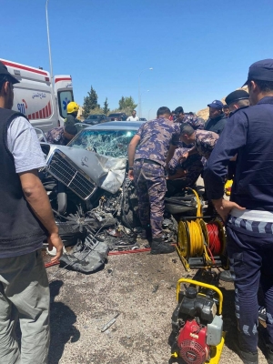 إصابة 8 أشخاض بحادث تصادم على الطريق الملوكي لواء البترا - صور