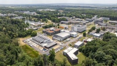 جوبيتر.. أقوى حاسوب أوروبي يجري (كوينتيليون) عملية بالثانية - صور