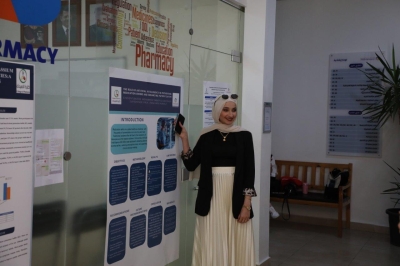 طلبة صيدلة (عمان العربية) يقدّمون توصيات لتعزيز الاستخدام الآمن للدواء