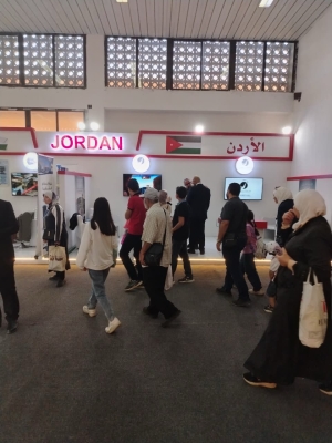 أصداء واسعة لجناح الأسواق الحرة الأردنية في معرض دمشق الدولي