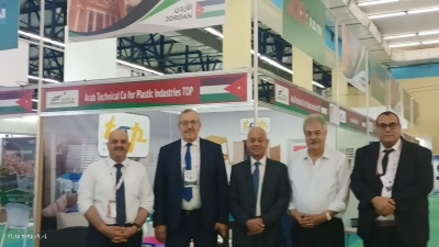 الجغبير يلتقي مسؤولين جزائريين لبحث تعزيز التبادل التجاري بين البلدين