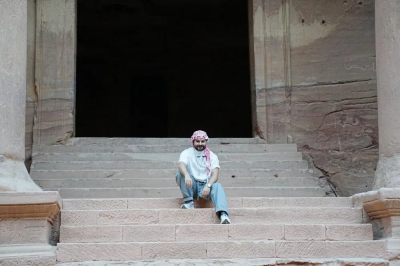 الفنان ناصيف زيتون : البترا أعجوبة لا تُصدق! - صور