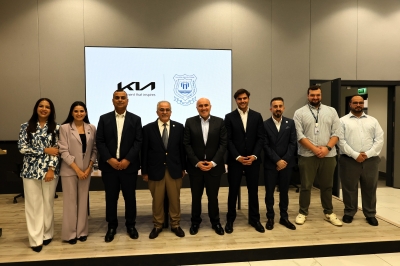 مذكرة تفاهم بين عمان الأهلية و(كيا – الأردن) لتعزيز التعليم التطبيقي لتخصص المركبات الكهربائية