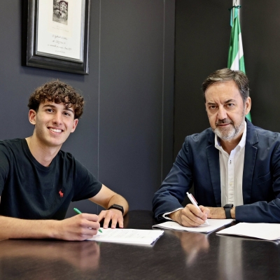 مهاجم أردني ينضم الى قرطبة الاسباني