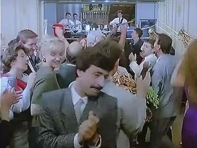 مقابل وجبة فلافل ... كيت بلانشيت عملت كومبارس مع مع أحمد زكي - فيديو