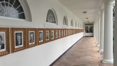 ترمب يستبدل صورة بايدن بقلم آلي ! - فيديو وصور