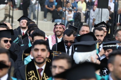 جامعة الزيتونة الأردنية تحتفل بتخريج الفوج التاسع والعشرين من طلبة الفصل الصيفي
