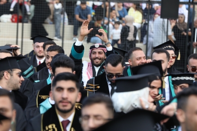 جامعة الزيتونة الأردنية تحتفل بتخريج الفوج التاسع والعشرين من طلبة الفصل الصيفي