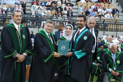 جامعة الزيتونة الأردنية تحتفل بتخريج الفوج التاسع والعشرين من طلبة الفصل الصيفي