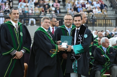 جامعة الزيتونة الأردنية تحتفل بتخريج الفوج التاسع والعشرين من طلبة الفصل الصيفي