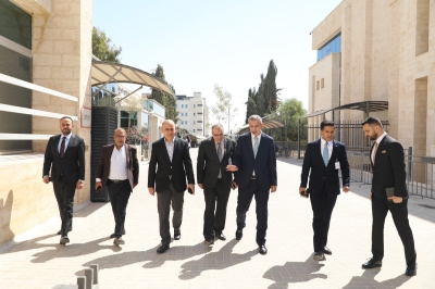 نقيب المحامين: جامعة الشرق الأوسط شريك فاعل في دعم المسار القانوني بالمملكة