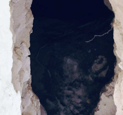 الأردن .. طمر بئر اثرية أثناء عملية حفر لخطوط مياه في لواء بني كنانة