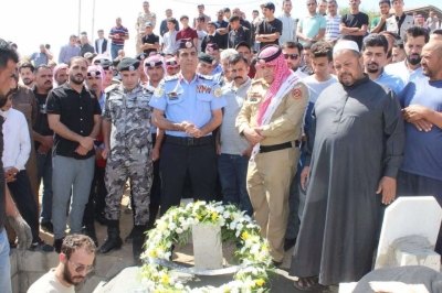 الكرك ورجال شرطة البادية يودعون العريف البيايضة - صور
