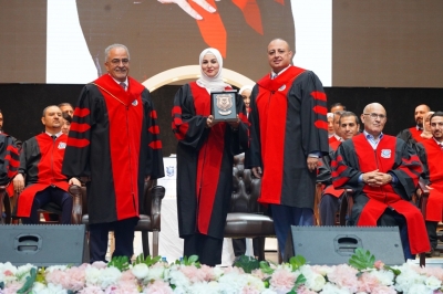 بالصور ... د. ماهر الحوراني يرعى اليوم الأول لإحتفال عمان الأهلية بتخريج طلبتها للفصل الصيفي من الفوج 32