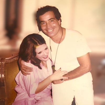 نصف قرن حب.. شمس البارودي تسترجع قصة عشقها الطويلة مع حسن يوسف