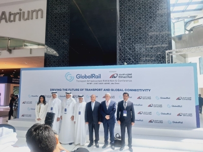 وزير النقل يشارك في المؤتمر الدولي للسكك الحديدية بأبوظبي ويؤكد أهمية التكامل الإقليمي