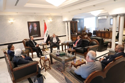 رئيس جامعة عمان العربية يزور السفارة العراقية لبحث آفاق التعاون الأكاديمي والثقافي