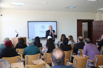 ورشة عمل في كلية الأعمال في الزيتونة حول الاعتماد الأردني للبرامج الأكاديمية