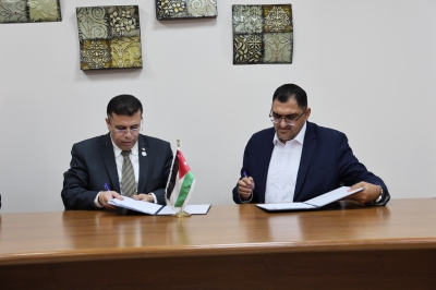 مستشفى الاستقلال توقع اتفاقية تعاون مع جمعية قطاع التجميل لتعزيز الخدمات الصحية والتجميلية