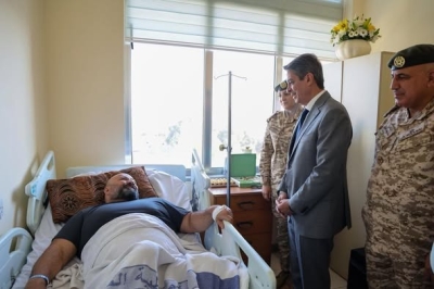 وزير الشباب يزور البطل البارالمبي معتز الجنيدي