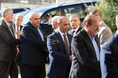 الدكتور محمد القضاه طلب والدكتور احمد العبادي اعطى ... (أيمن العطاري) & (راية العبادي)