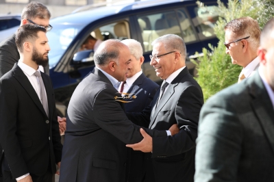 الدكتور محمد القضاه طلب والدكتور احمد العبادي اعطى ... (أيمن العطاري) & (راية العبادي)