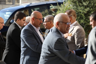 الدكتور محمد القضاه طلب والدكتور احمد العبادي اعطى ... (أيمن العطاري) & (راية العبادي)