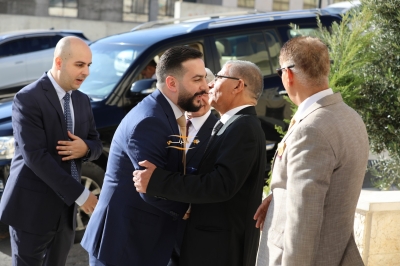 الدكتور محمد القضاه طلب والدكتور احمد العبادي اعطى ... (أيمن العطاري) & (راية العبادي)