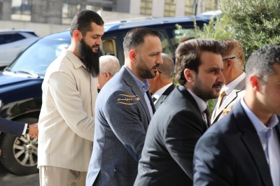 الدكتور محمد القضاه طلب والدكتور احمد العبادي اعطى ... (أيمن العطاري) & (راية العبادي)