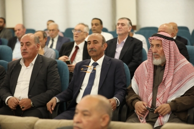 الدكتور محمد القضاه طلب والدكتور احمد العبادي اعطى ... (أيمن العطاري) & (راية العبادي)