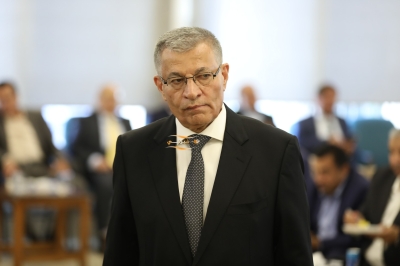 الدكتور محمد القضاه طلب والدكتور احمد العبادي اعطى ... (أيمن العطاري) & (راية العبادي)