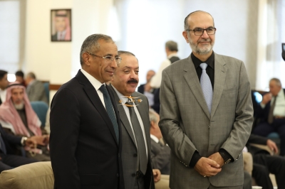 الدكتور محمد القضاه طلب والدكتور احمد العبادي اعطى ... (أيمن العطاري) & (راية العبادي)