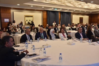 مستشفى الاستقلال يشارك في المؤتمر العلمي الثاني لكلية الطب في الجامعة الهاشمية