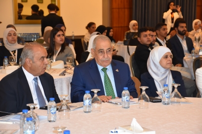 مستشفى الاستقلال يشارك في المؤتمر العلمي الثاني لكلية الطب في الجامعة الهاشمية