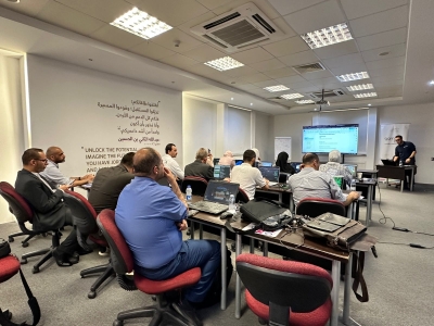 جامعة عمان العربية تعزّز التعليم الرقمي من خلال ورشة 